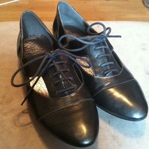 ALDO Cut-out Brogues!! (Oxfords) worn once!!
