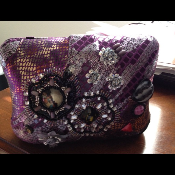 Clutches & Wallets - Vintage clutch