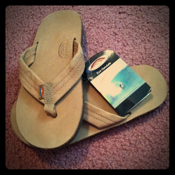 Rainbow flip flops kids size 2/3!