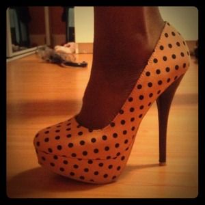Polka Dot Pumps. Make an Offer!