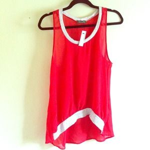 NWT flowy and bright! high-low tank sz M
