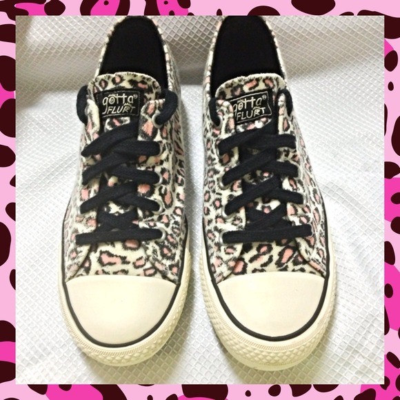 Sold in bundle - Picture 2 of 4