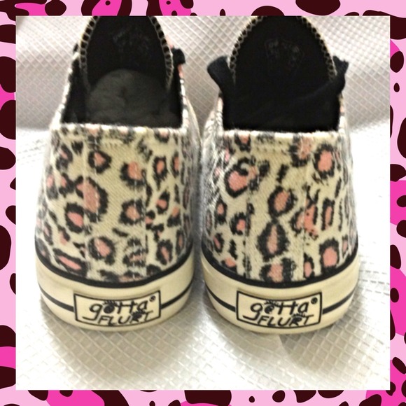 Sold in bundle - Picture 3 of 4