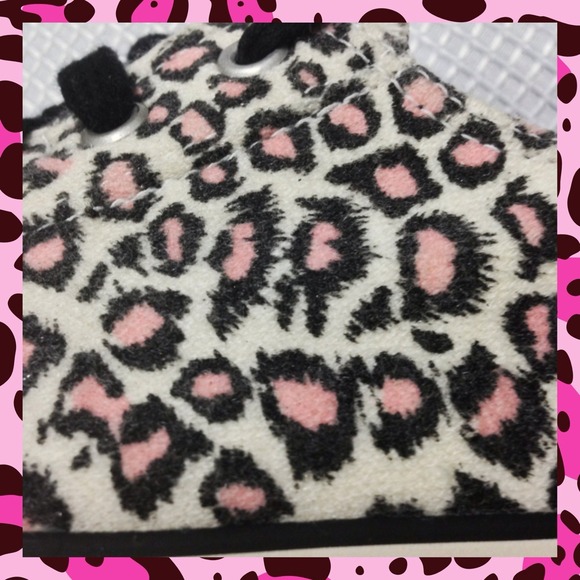 Sold in bundle - Picture 4 of 4