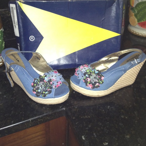 Terra catalog shoes