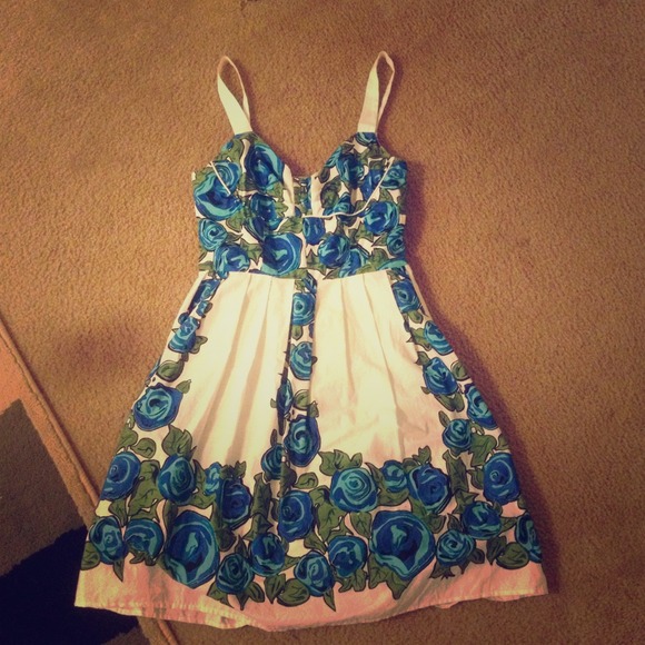 Guess sun dress!
