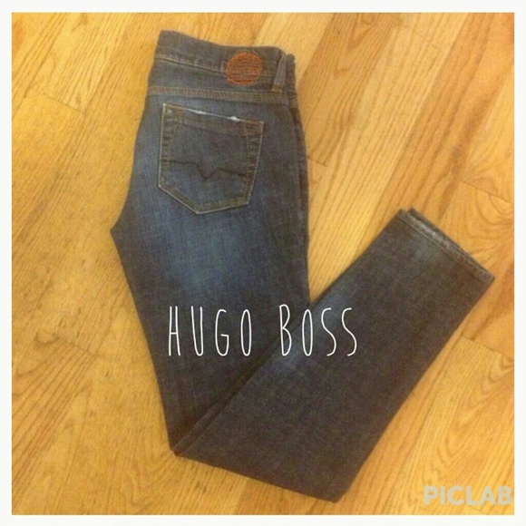 100% authentic Hugo Boss dark wash denim jeans