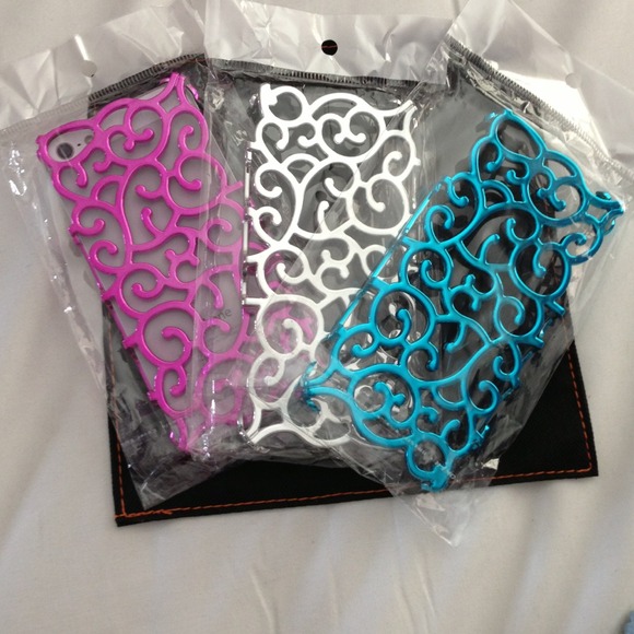 iPhone 5 cases💢teal color is sold💢pink is sold💢