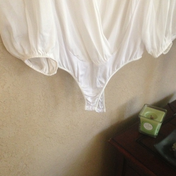 Guess Mariano Top - Picture 5 of 5