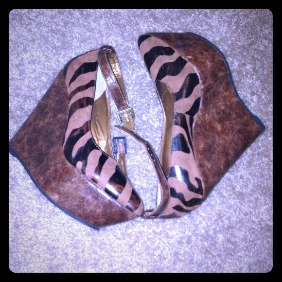 wedged heels $60 shipped via PayPal