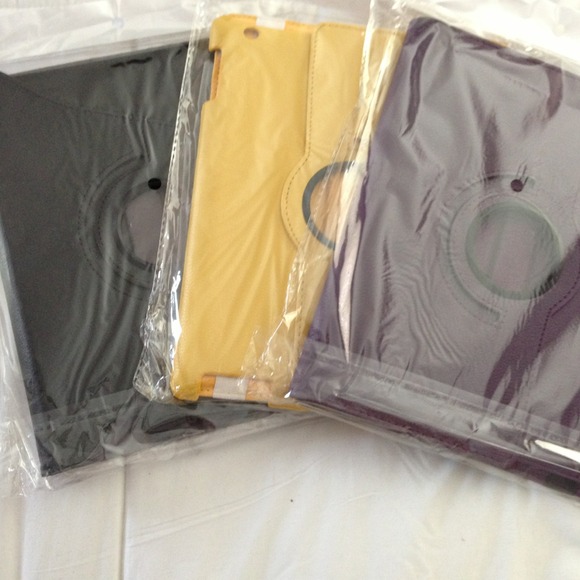 💢SOLD💢iPad 2 & 3 cases