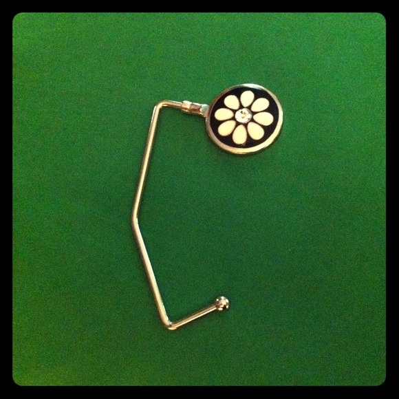 Purse hanger