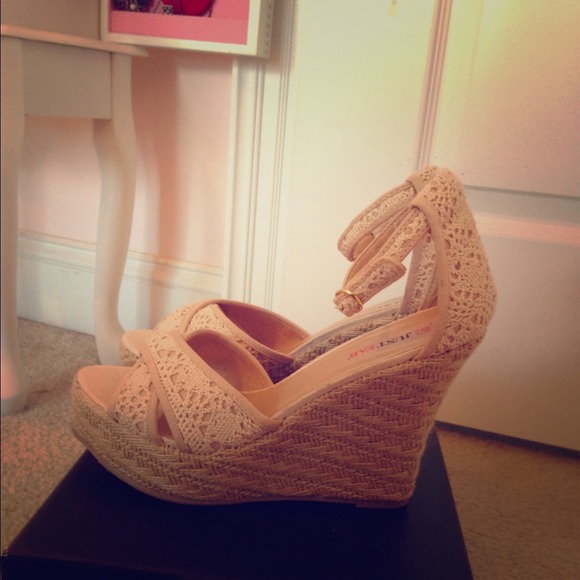 JUSTFAB Carmel Wedges! Sz 9 | JUST REDUCED