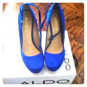 Aldo Blue Suede Heels