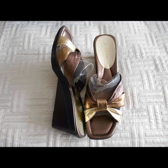 Liz Claiborne Gold Brown Sandals Brand New Sz 10M
