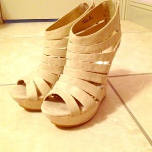 Wedge nude heels