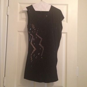 SOLD IN BUNDLE BEBE Black top with sequins