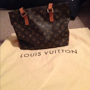 ⭐RESERVED⭐ Authentic Louis Vuitton bag