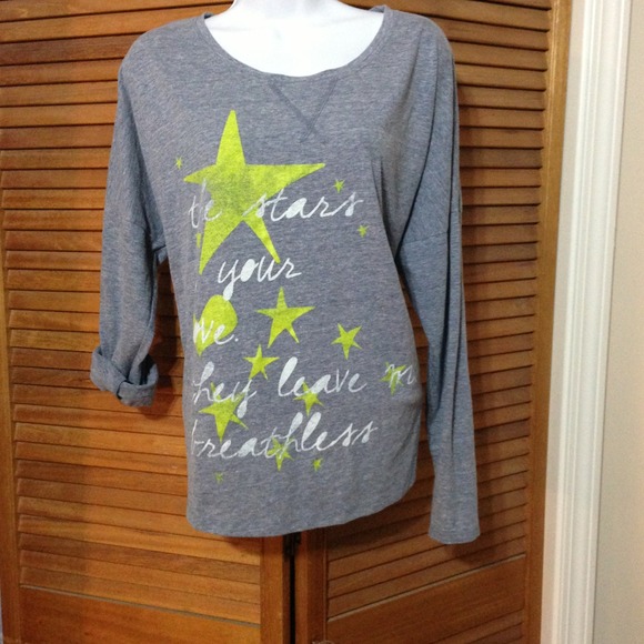 💗Like new! Gap long sleeve soft knit tee.