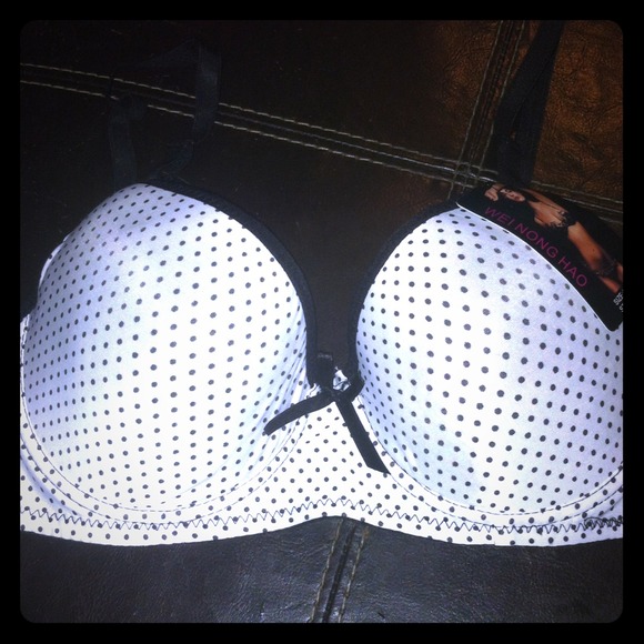 Black and white polka dots!