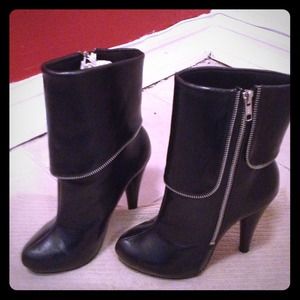 Arden B Black Leather Bootie