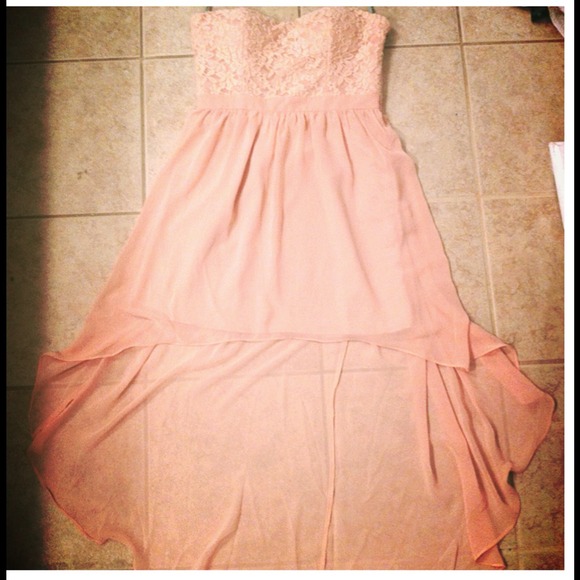 SOLD IN BUNDLE. Totally Gorgeous Dress - Picture 3 of 4