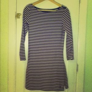 Red and white striped boat-neck dress.