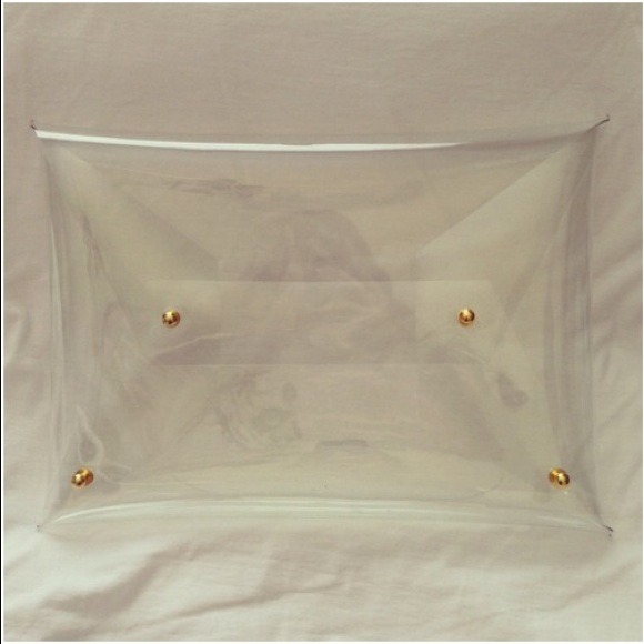 Clear Vinyl Clutch (Medium) - Picture 2 of 4