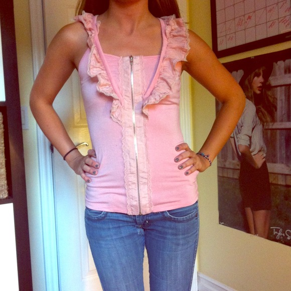 🚫TRADED🚫Pink Lace trim Shirt with zipper