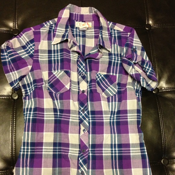 Purple plaid fitted button up