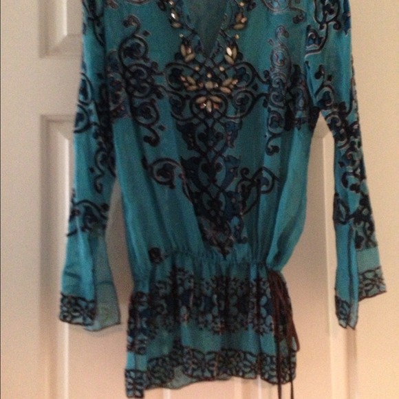 Hale Bob Semi-Tunic - Picture 2 of 3