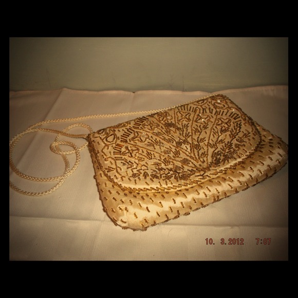 Vintage evening bag, gold beads/cream satin. - Picture 1 of 1