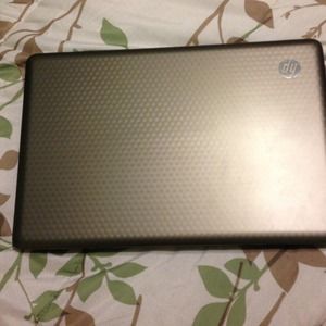 HP laptop G42 14 inch , windows 7.  with charger
