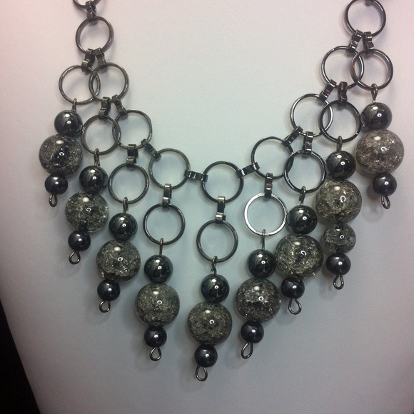 #58.  3 pc Bib Necklace - Picture 2 of 4