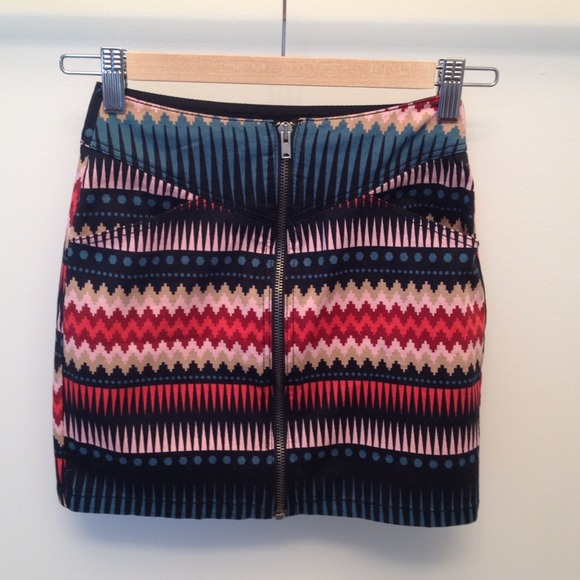 SOLD in a bundle to @stylebone! :)