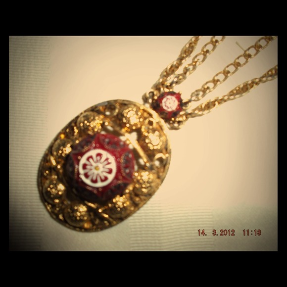 Vintage red jade necklace - Picture 1 of 1