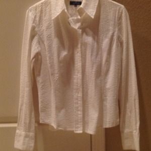 Facconable Brand Button Up Shirt