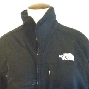 Black classic northface