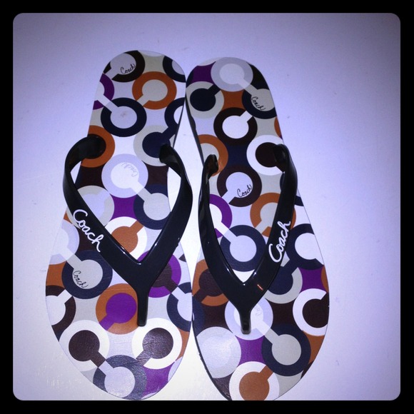 Coach flip-flops
