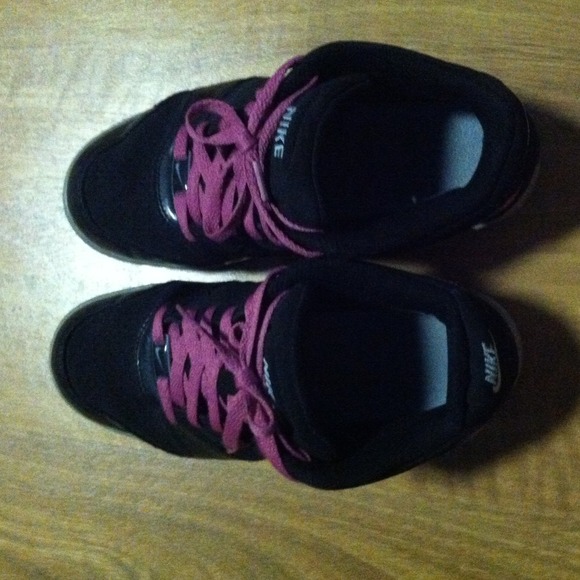 Nikes! - Picture 3 of 3