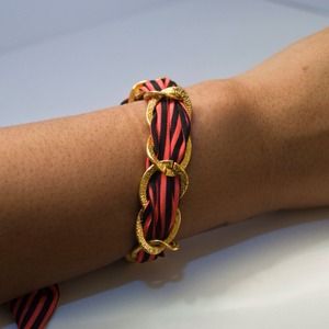 -NEW- Ribbon bracelet