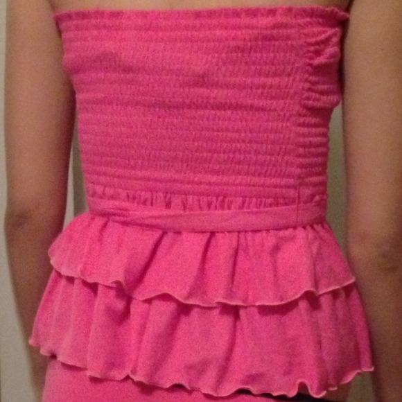 Adorable top - Picture 3 of 4