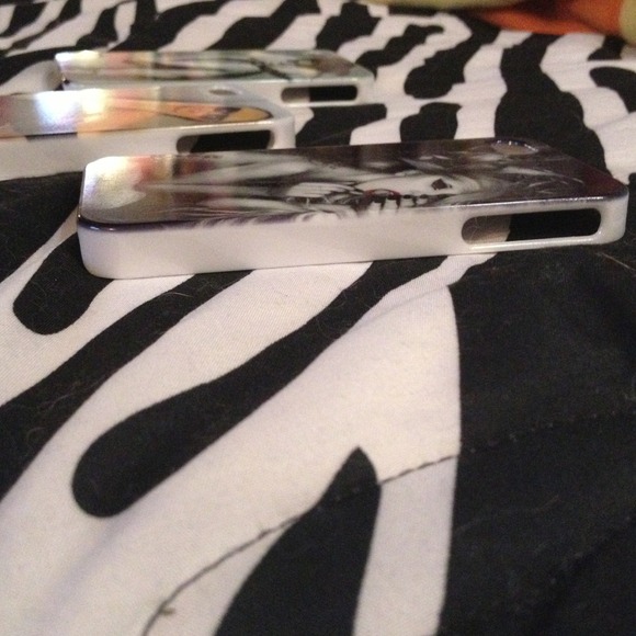 SOLD!! Lady Gaga 4/4s cases - Picture 2 of 2