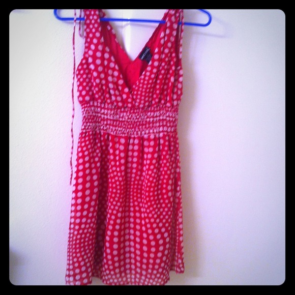 Polka dot summer dress. 👗