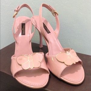 REDUCED💯Authentic Louis Vuitton Battersea sandal.