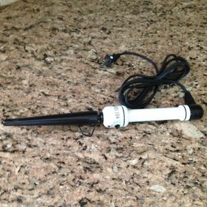 Hot Tools curling wand