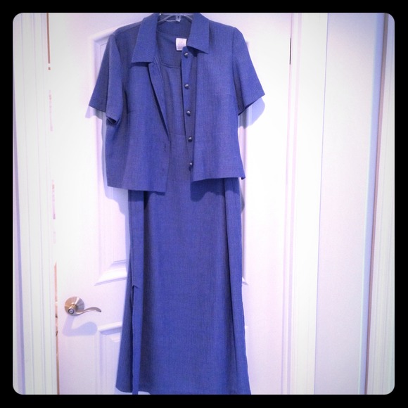 💥Reduced Maxi Dress w/ Jacket💥