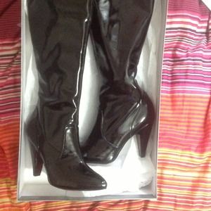 Jessica Simpson boots