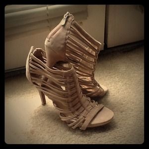 💎 RESERVED 💎Open Toe Caged Heeled Sandals