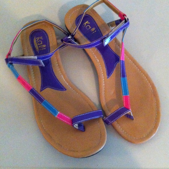 💋SOLD!💋 Multicolor sandals 9